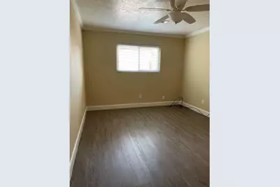 6831 Wellwood Court, Houston, TX 77083 - Photo 7