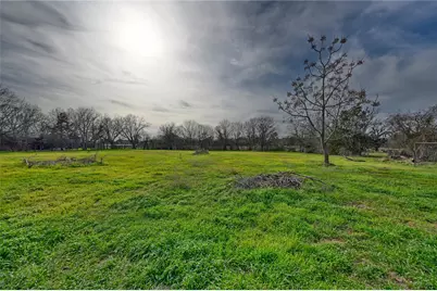 215 N Haupstrasse Street, Carmine, TX 78932 - Photo 47