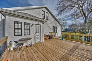 215 N Haupstrasse St, Carmine, TX 78932 - Photo 43