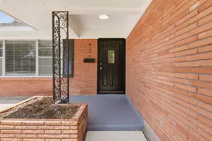 4114 Sarong Dr, Houston, TX 77025 - Photo 5