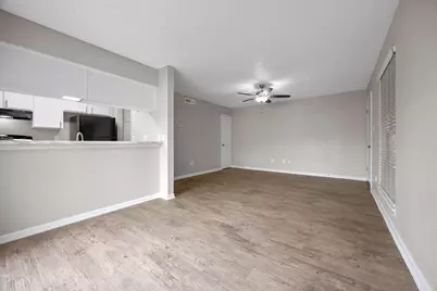 8810 Tallwood Drive #067, Austin, TX 78759 - Photo 5