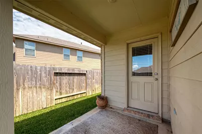14004 Lake Crescent Drive, Conroe, TX 77384 - Photo 33