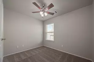 14004 Lake Cres Dr, Conroe, TX 77384 - Photo 9