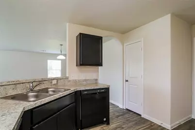 10118 10118 Drive, Houston, TX 77044 - Photo 3