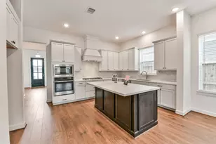 2511 S Houston Ave, Pearland, TX 77581 - Photo 7