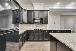 2011 Amado Ln, League City, TX 77573 - Photo 9