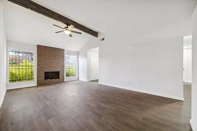 8628 Maplecrest Drive, Houston, TX 77099 - Photo 5