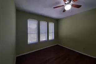 6405 Teal Run Dr, Houston, TX 77035 - Photo 33
