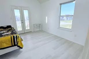 3226 Royal Palm Dr, Mont Belvieu, TX 77523 - Photo 7