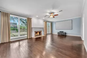 2111 Riverside Dr, League City, TX 77573 - Photo 5