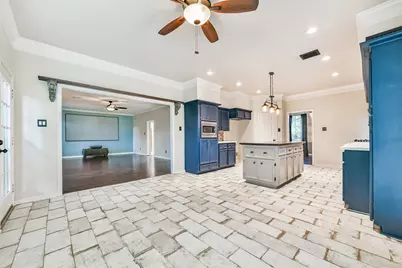 2111 Riverside Drive, League City, TX 77573 - Photo 9