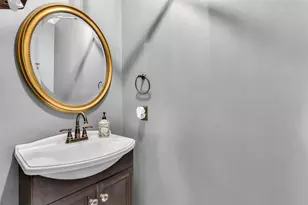 2111 Riverside Dr, League City, TX 77573 - Photo 23