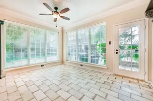 2111 Riverside Dr, League City, TX 77573 - Photo 11