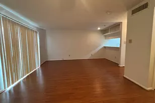 2826 S Bartell Dr, Houston, TX 77054 - Photo 7