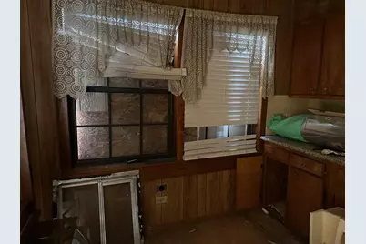 621 S Iowa, La Porte, TX 77571 - Photo 7