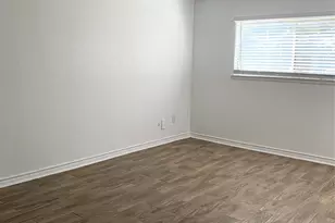 5625 Antoine Dr, Houston, TX 77091 - Photo 9