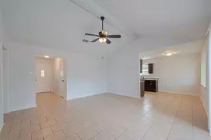 7926 Jonquil Dr, Texas City, TX 77591 - Photo 7