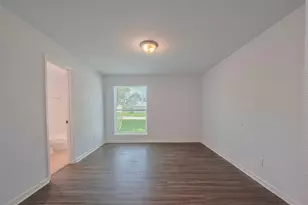 7926 Jonquil Dr, Texas City, TX 77591 - Photo 11
