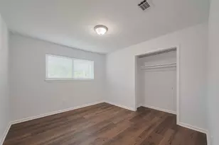 7926 Jonquil Dr, Texas City, TX 77591 - Photo 15