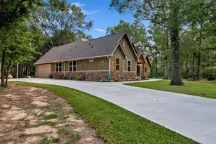 8233 Quarter Horse Ln, Waller, TX 77484 - Photo 33