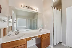 13415 Jersie Violet Ln, Houston, TX 77014 - Photo 15