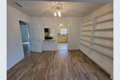 4301 Dorothy St, Bellaire, TX 77401 - Photo 9