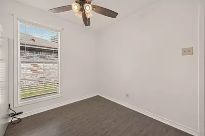 11819 S Evelyn Circle, Houston, TX 77071 - Photo 11