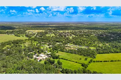 2052 County Road 540, Alvin, TX 77511 - Photo 25