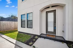 3808 Sherman St, Houston, TX 77003 - Photo 5