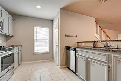 1718 Redwing Cove Drive, Houston, TX 77009 - Photo 13