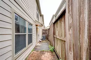 1718 Redwing Cove Dr, Houston, TX 77009 - Photo 39