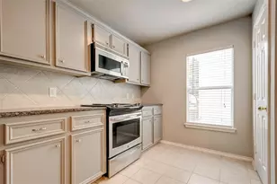 1718 Redwing Cove Dr, Houston, TX 77009 - Photo 15