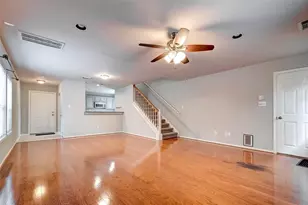 1718 Redwing Cove Dr, Houston, TX 77009 - Photo 9