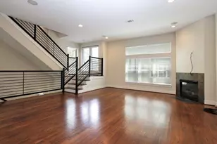 637 Rutland St, Houston, TX 77007 - Photo 3