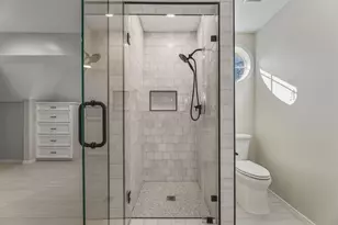 23 Watertree Dr, The Woodlands, TX 77380 - Photo 41