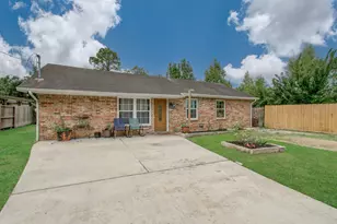 8002 Carolwood Dr, Houston, TX 77028 - Photo 3