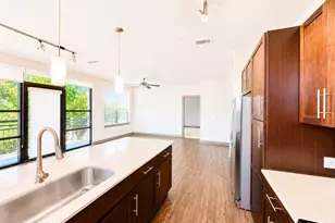 2910 Milam St St, Houston, TX 77006 - Photo 5
