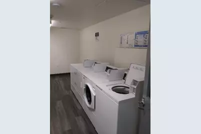 200 E 10th St, Other, CA 95020 - Photo 9