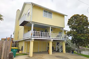 1 N Pelican St, La Marque, TX 77568 - Photo 1