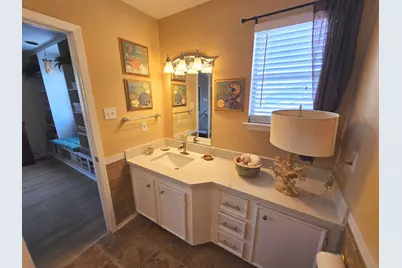 1 N Pelican Street, La Marque, TX 77568 - Photo 31