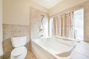 200 Fountain Lake W, Livingston, TX 77351 - Photo 19