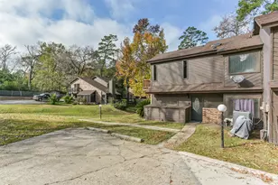 200 Fountain Lake W, Livingston, TX 77351 - Photo 33