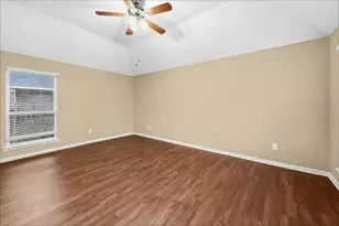 22722 Canyonback Ct, Spring, TX 77373 - Photo 9