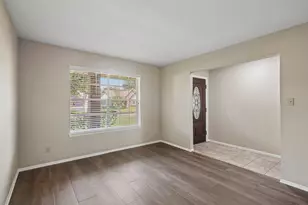 10422 Rocky Hollow Rd, La Porte, TX 77571 - Photo 9