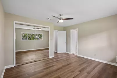 10422 Rocky Hollow Road, La Porte, TX 77571 - Photo 3