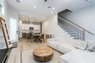 5355 Creekmont Oaks Ln, Houston, TX 77091 - Photo 9