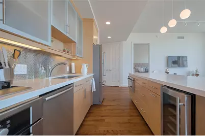 2207 Bancroft Street #604, Houston, TX 77027 - Photo 9