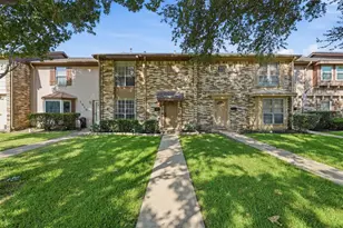 1516 S 8th St, La Porte, TX 77571 - Photo 1