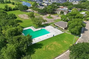 1516 S 8th St, La Porte, TX 77571 - Photo 31
