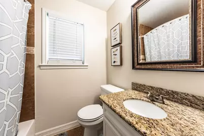 11 10th Avenue N, Texas City, TX 77590 - Photo 25